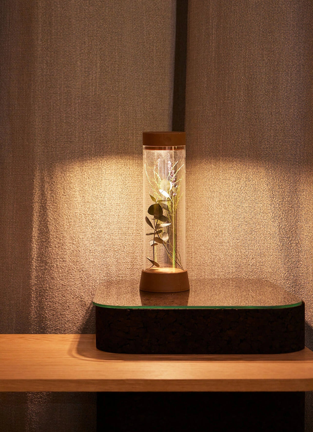 Lámpara de mesa recargable EOS