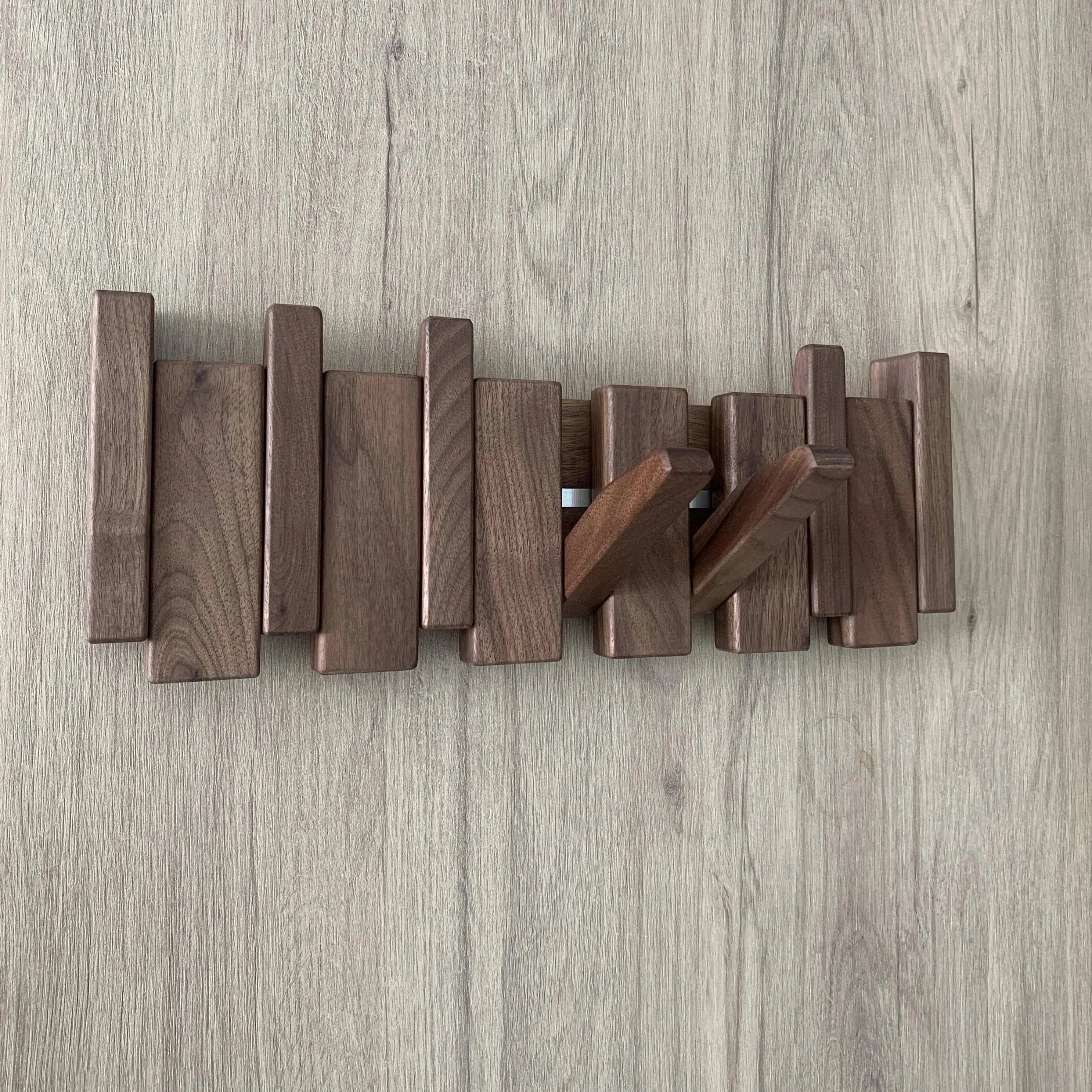 Perchero de pared en madera | Colgadores plegables